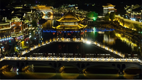文旅夜游亮化如何才能得到游客的認可？