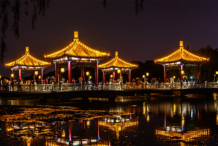做涼亭燈光亮化要注意什么？這四點(diǎn)是關(guān)鍵！