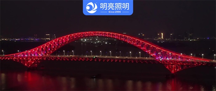 你知道橋梁亮化能夠提升夜間安全嗎？
