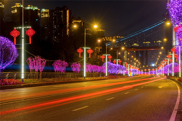 為什么今年鄭州的街頭沒(méi)掛彩燈？這其中的原因你知道嗎？