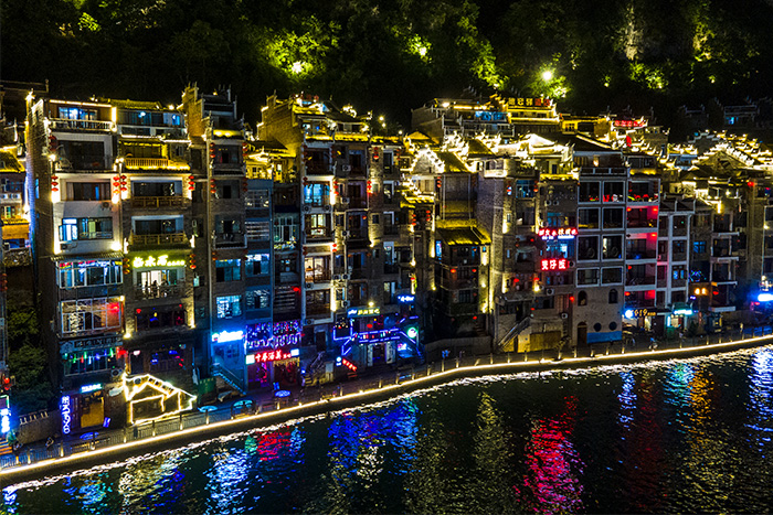 想要夜游更炫目？景區亮化一定不可少！
