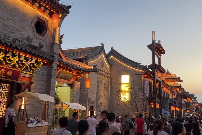 燈火里的千年文脈：景區亮化與國學(xué)的浪漫邂逅
