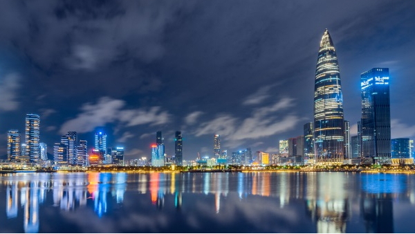城市夜景照明設計中如何捕捉建筑的藝術(shù)？