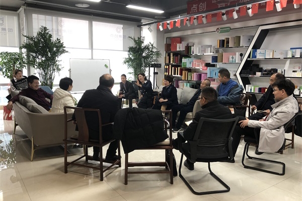 考察學(xué)習，賦能交流——明亮照明總經(jīng)理荊明慧蓄勢賦能進(jìn)行時(shí)