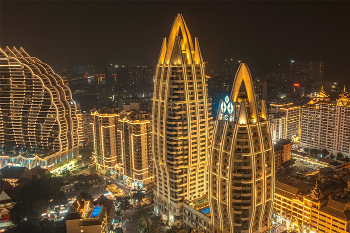 別讓你的酒店埋沒(méi)在夜色里，外墻亮化讓它脫穎而出！