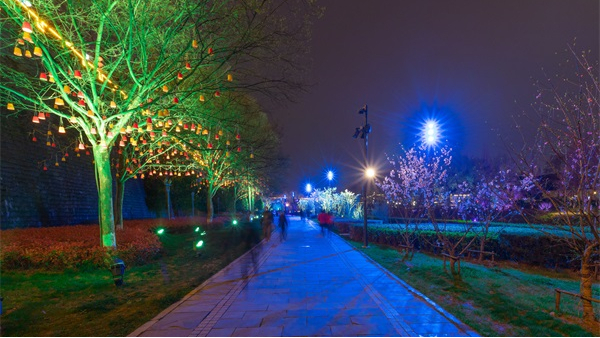 公園夜景燈光亮化如何做才能吸引人？