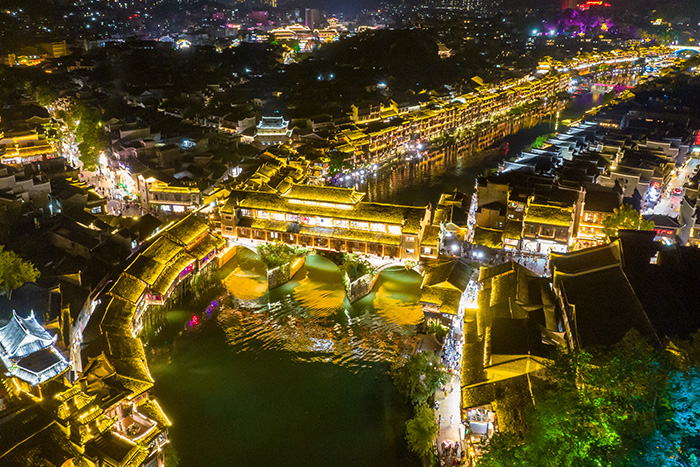 景區淡季不淡！文旅亮化工程如何創(chuàng  )造夜間消費新場(chǎng)景