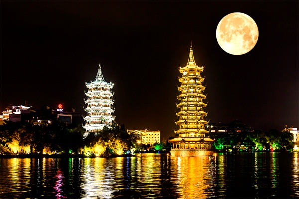 景觀(guān)亮化工程中常見(jiàn)的設計表現手法